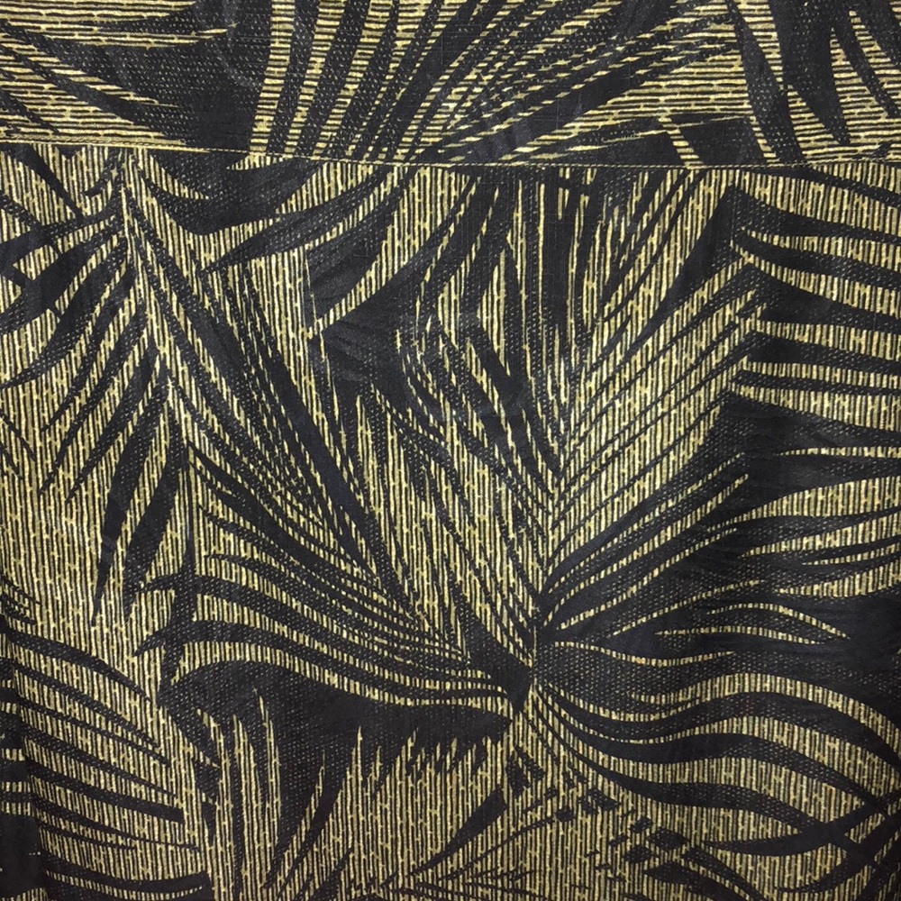 Tommy 🌴Bahama - Picture 5 of 7